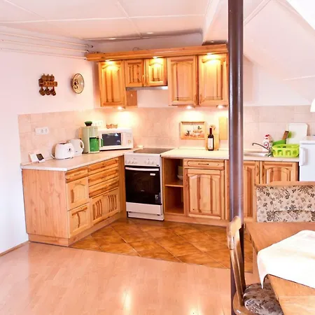 Apartmanhaz Zalanki