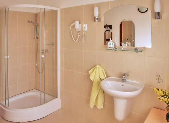 Апартаменты Apartmanhaz Zalanki *